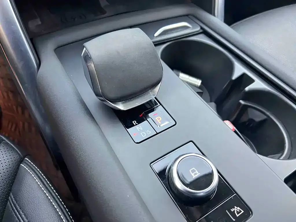 Land Rover Discovery 2022 из CN, фото 8