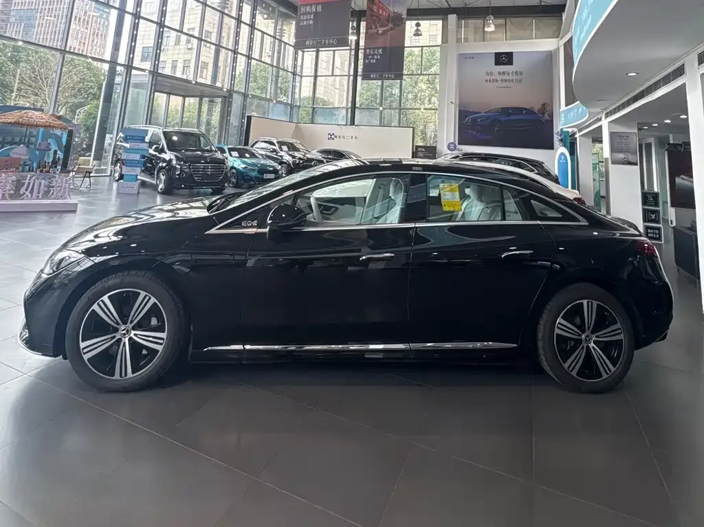 Mercedes-Benz EQE 2025 из CN, фото 8