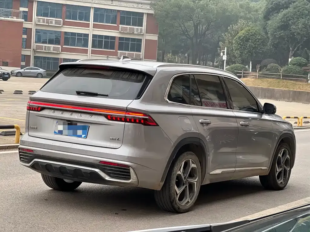 Geely Xingyue L — фото 2