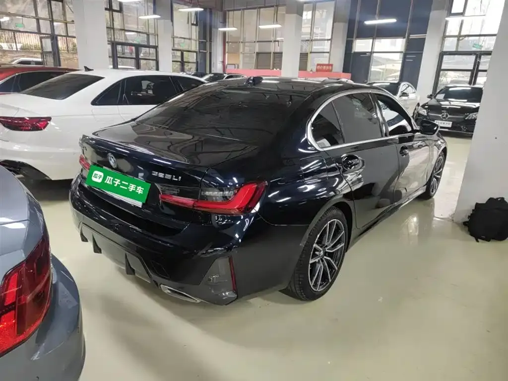 BMW 3 Series 2024 из CN, фото 4