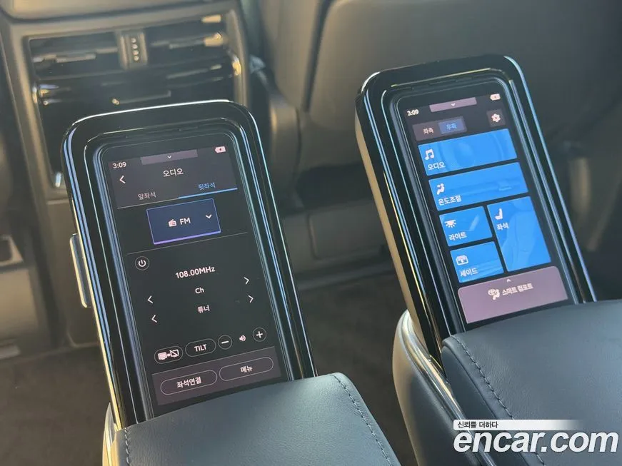 Toyota Alphard — фото 4