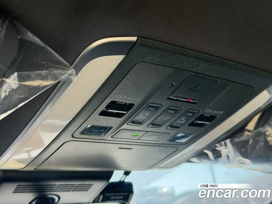 Toyota Alphard — фото 5