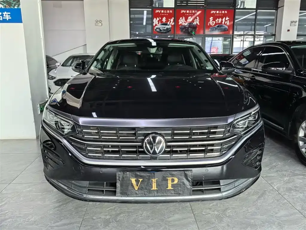 Volkswagen Passat — фото 4