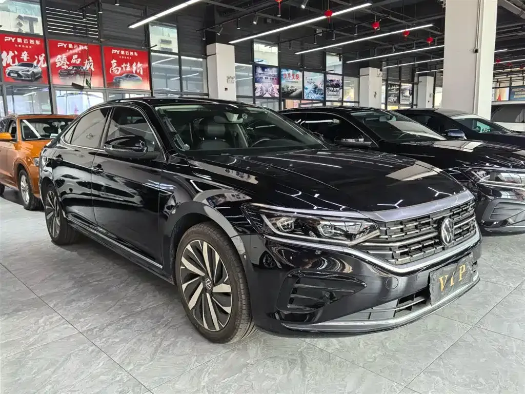Volkswagen Passat — фото 5