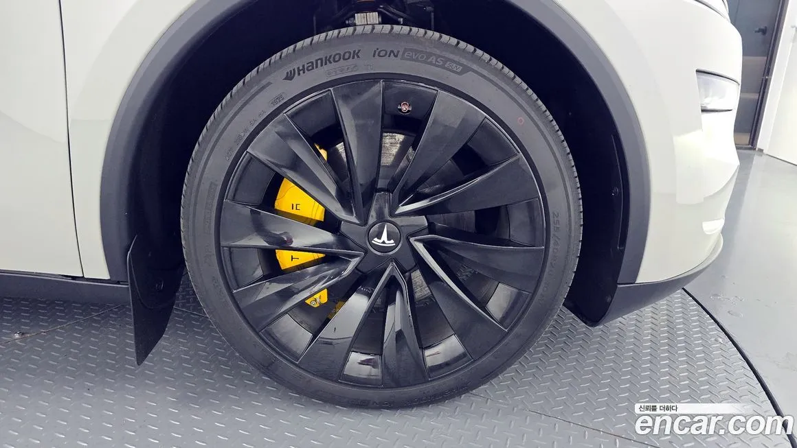 [object Object] Model Y 2025 из KR, фото 5