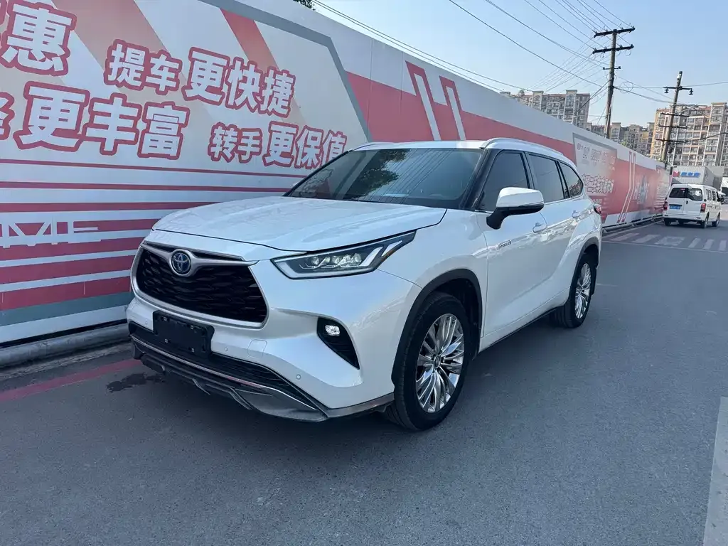 Toyota Highlander 2022 из CN, фото 1