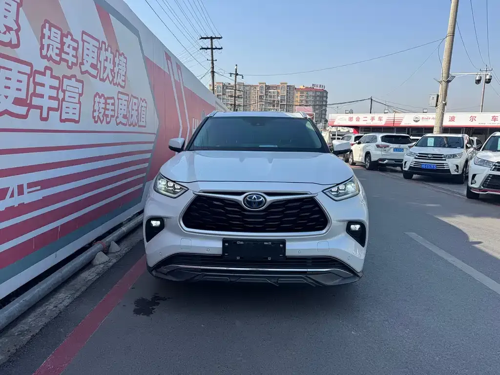 Toyota Highlander 2022 из CN, фото 3