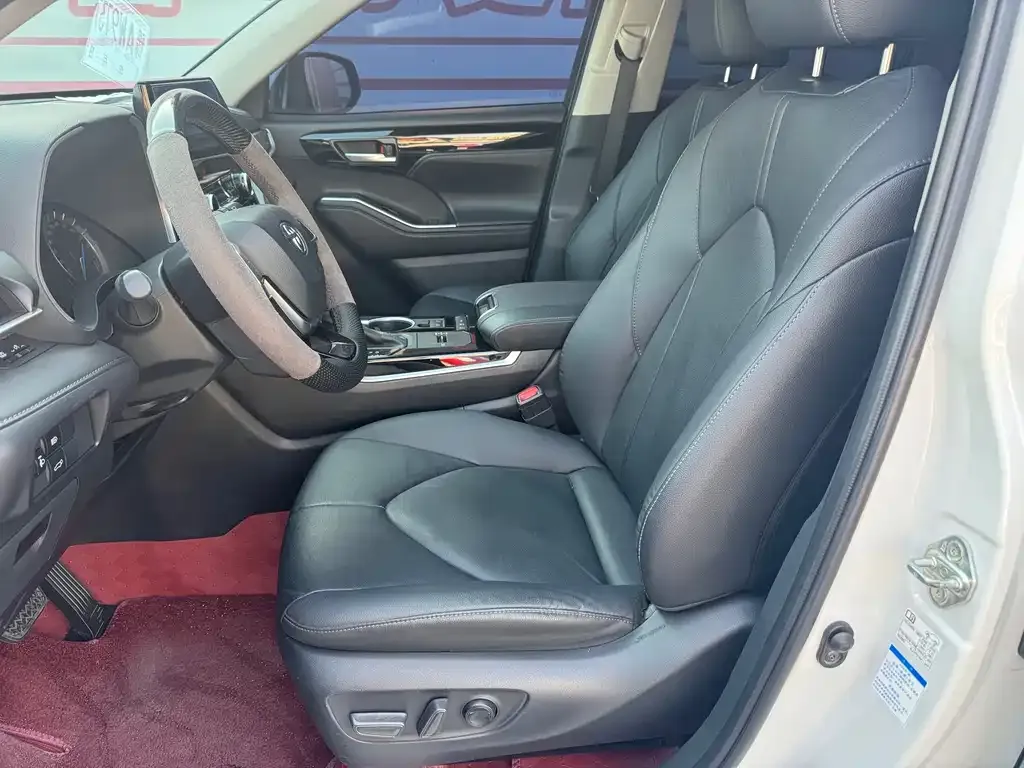 Toyota Highlander 2022 из CN, фото 10