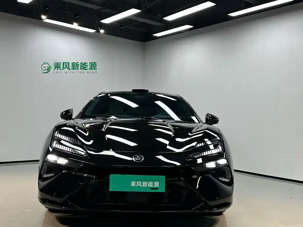 Lotus Emeya 2024 из CN, фото 3
