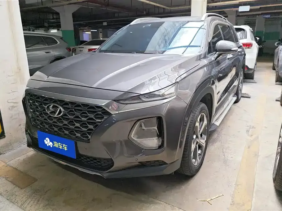 Hyundai Santa Fe — фото 1