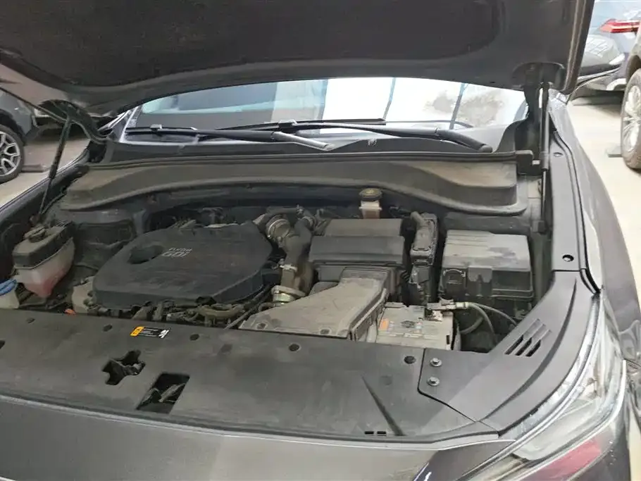 Hyundai Santa Fe — фото 10