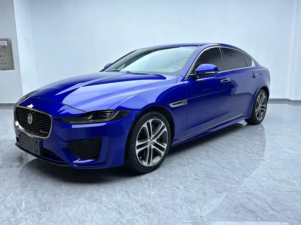 Jaguar XEL — фото 1