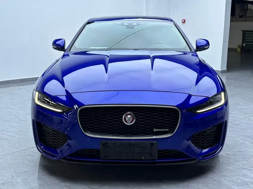 Jaguar XEL — фото 9