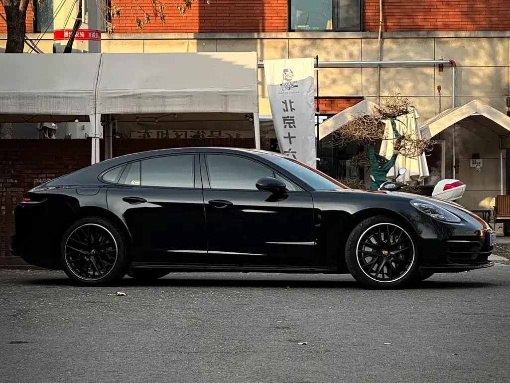 Porsche Panamera — фото 9