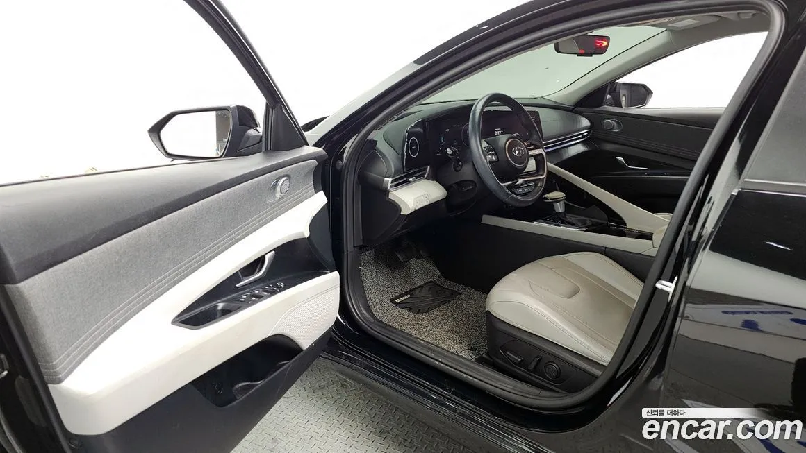 Hyundai AVANTE — фото 10