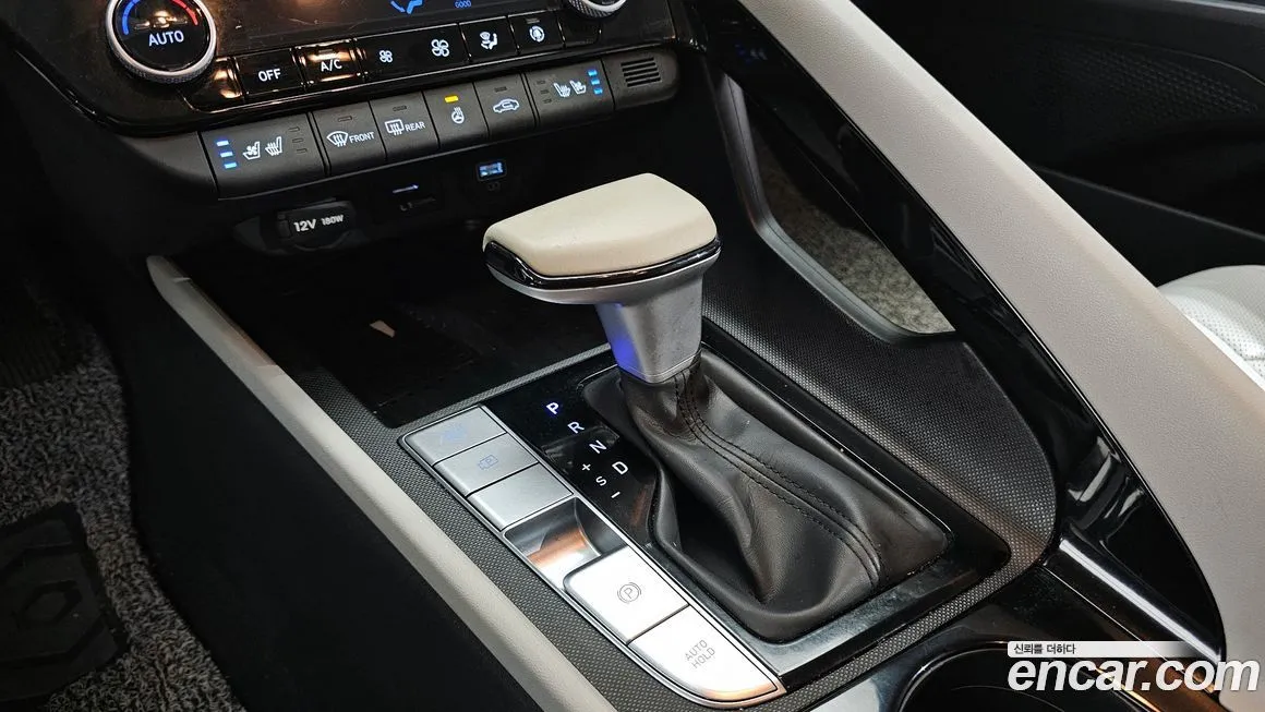 Hyundai AVANTE — фото 9