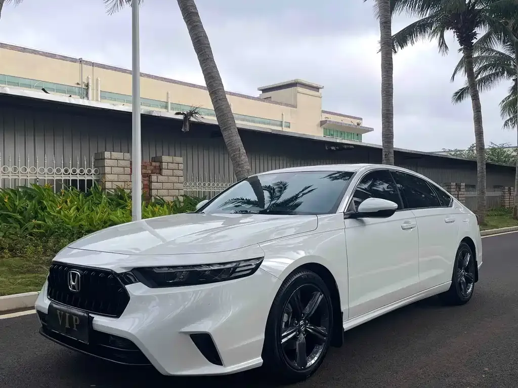 Honda Inspire 2025 из CN, фото 2