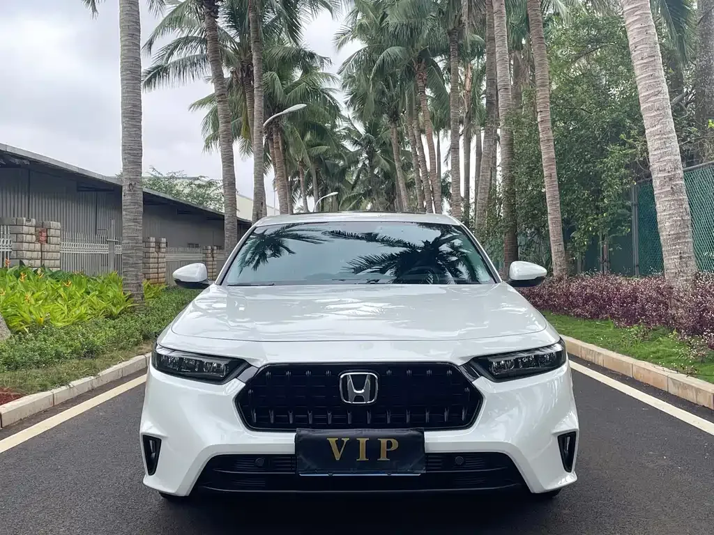 Honda Inspire 2025 из CN, фото 3