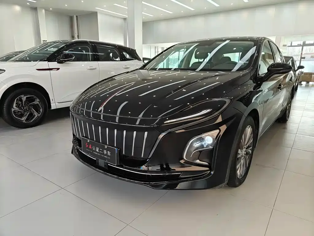 Hongqi E-QM5 — фото 2