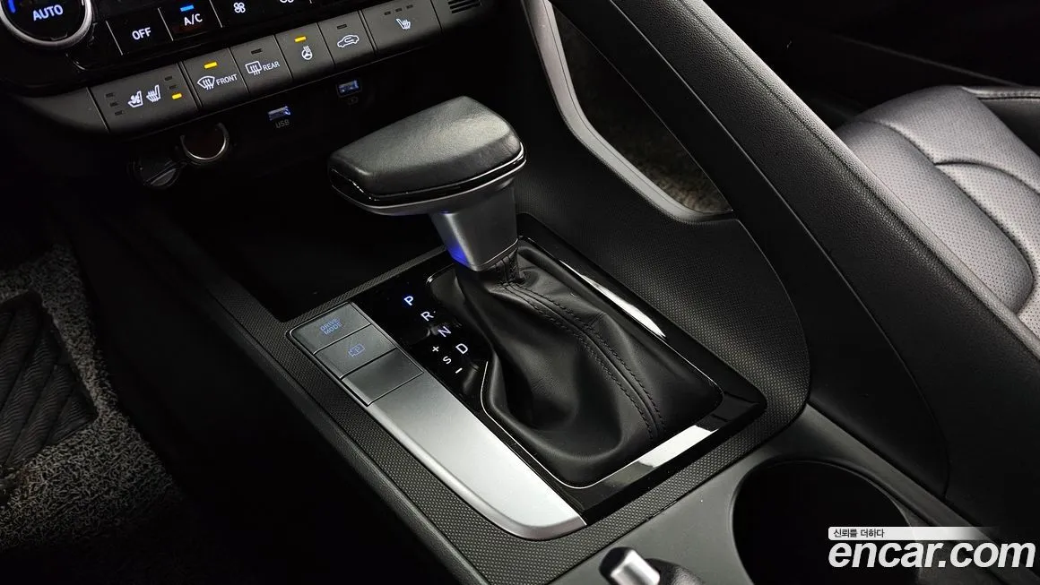 Hyundai AVANTE — фото 9