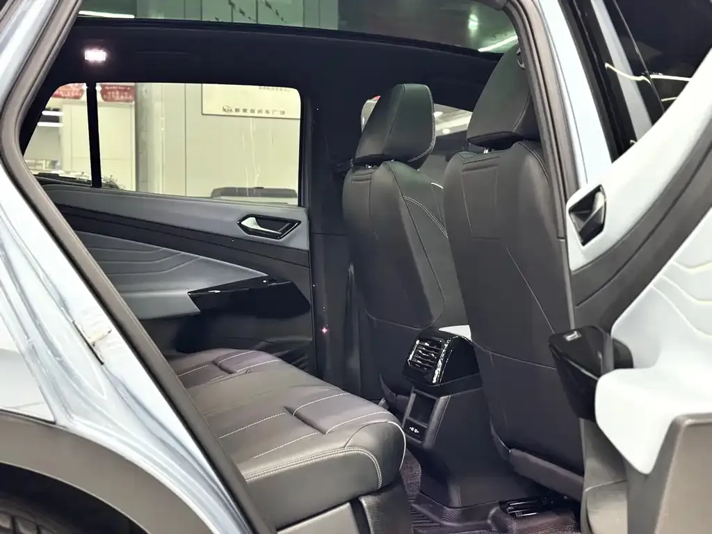 Volkswagen ID.4 X 2023 из CN, фото 6