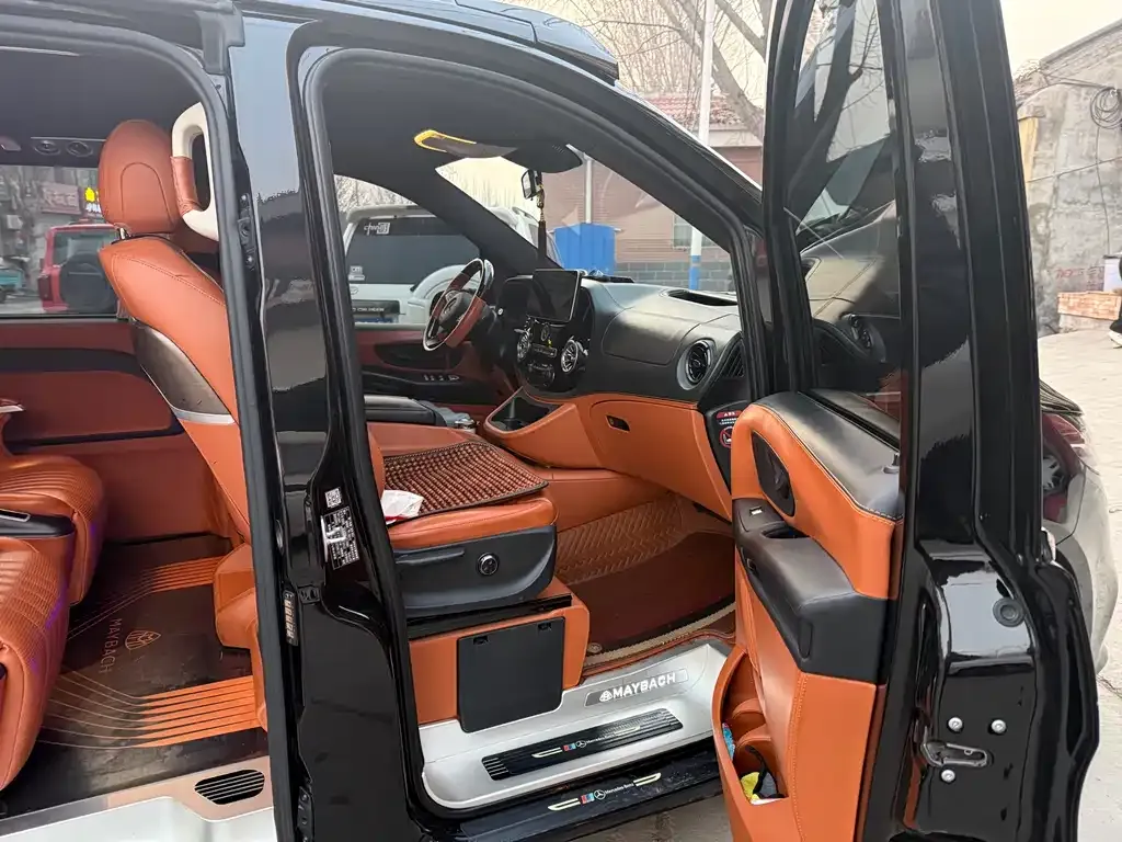 Mercedes-Benz Vito 2023 из CN, фото 2