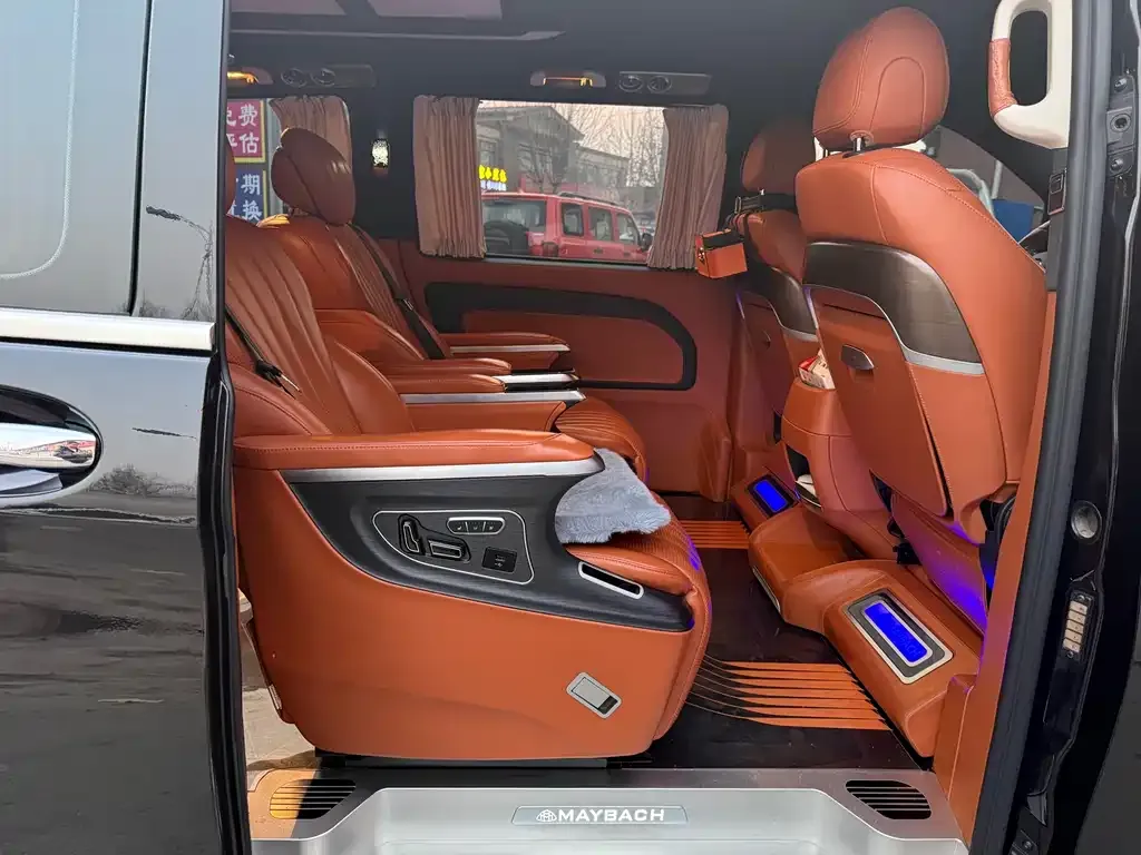 Mercedes-Benz Vito 2023 из CN, фото 5