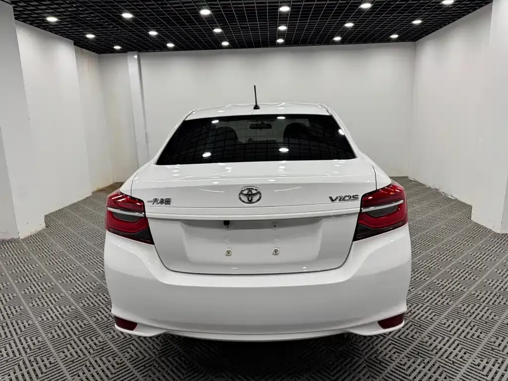 Toyota Vios 2022 из CN, фото 8
