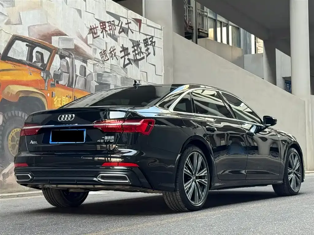 Audi A6L — фото 9
