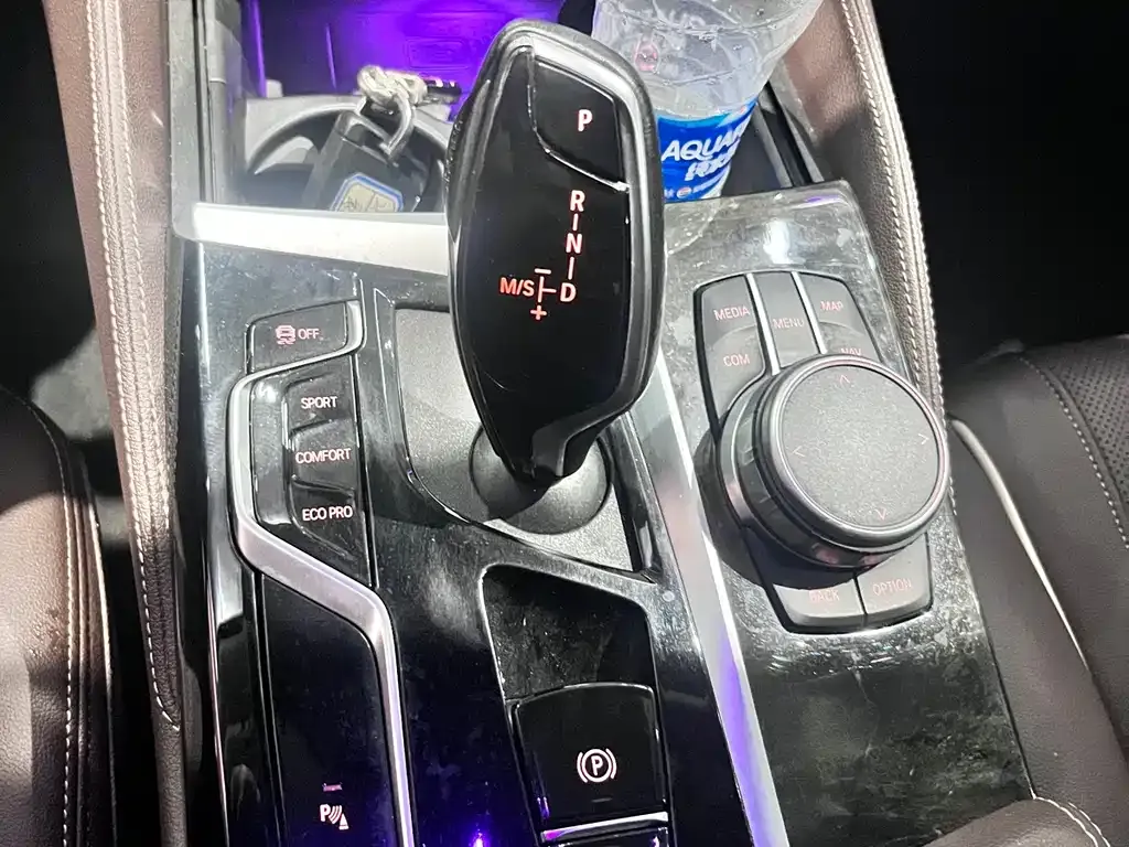 BMW 5 Series 2021 из CN, фото 2