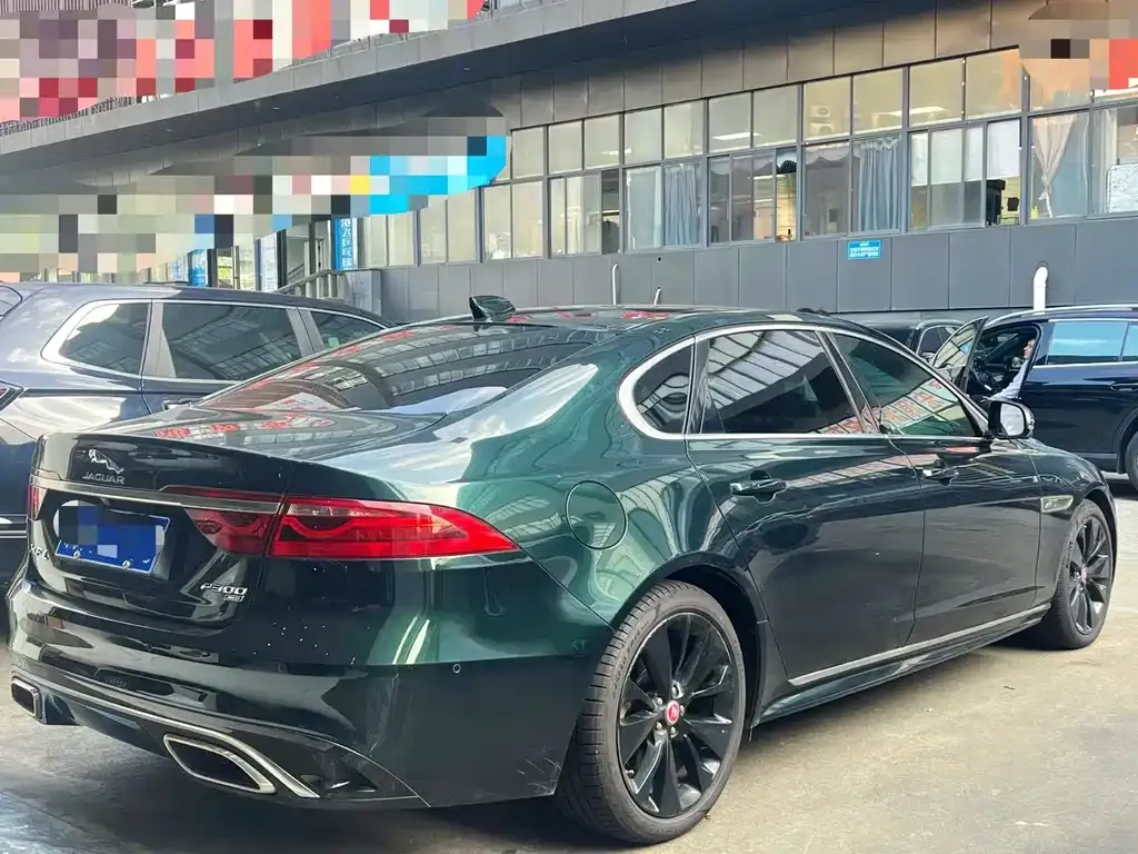 Jaguar XFL — фото 4