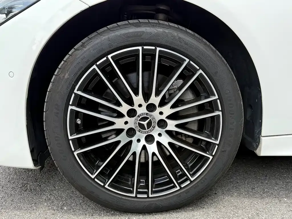 Mercedes-Benz C-Class 2024 из CN, фото 6