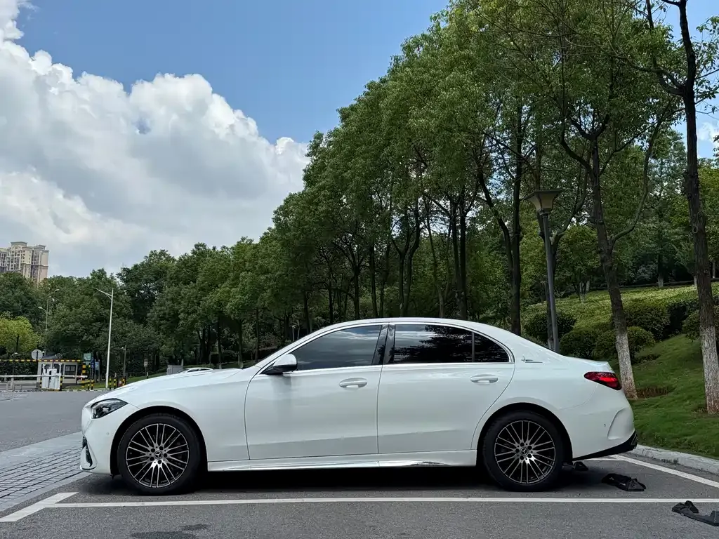 Mercedes-Benz C-Class 2024 из CN, фото 7