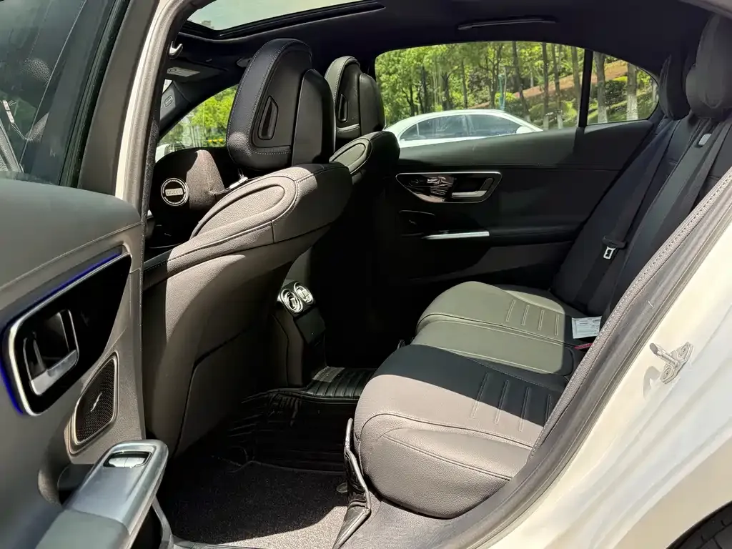 Mercedes-Benz C-Class 2024 из CN, фото 3