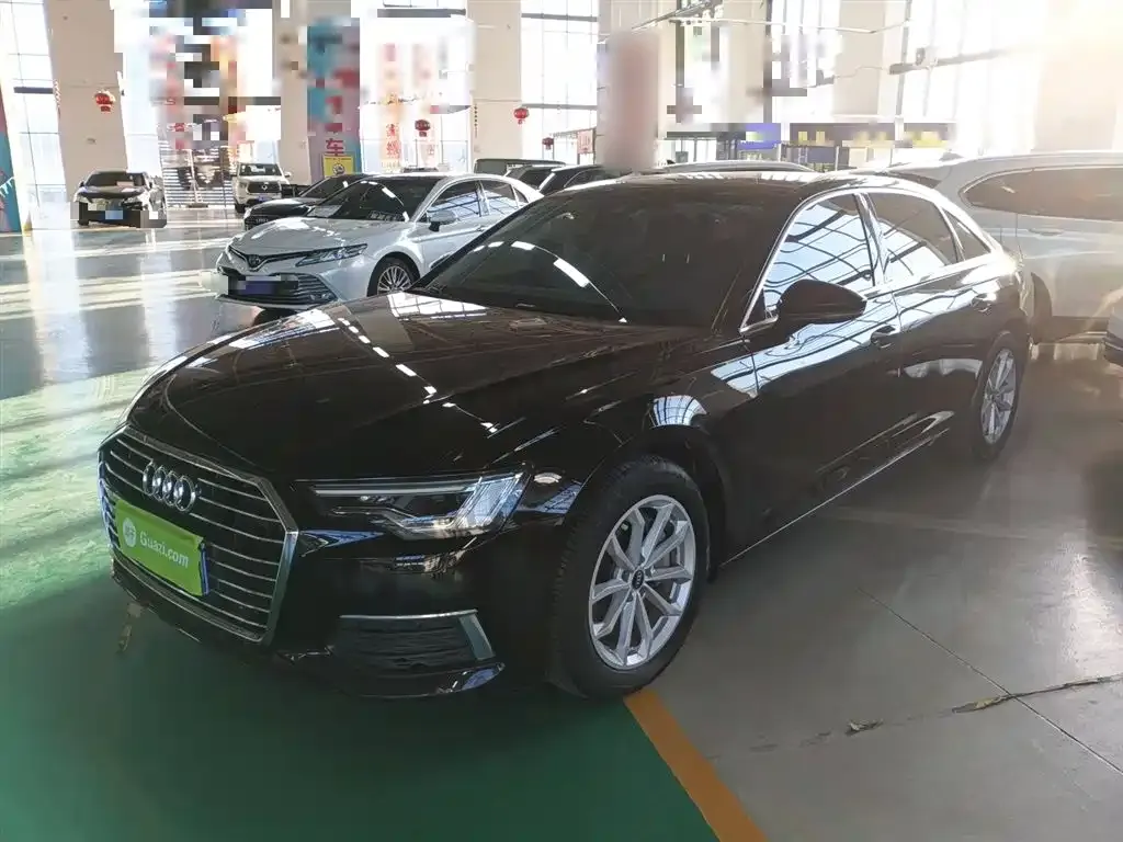 Audi A6L 2022 из CN, фото 9