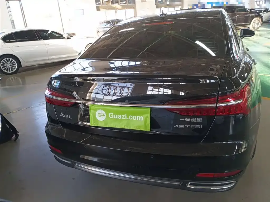 Audi A6L 2022 из CN, фото 8
