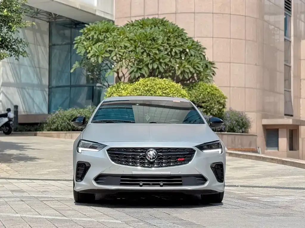 Buick Regal — фото 8