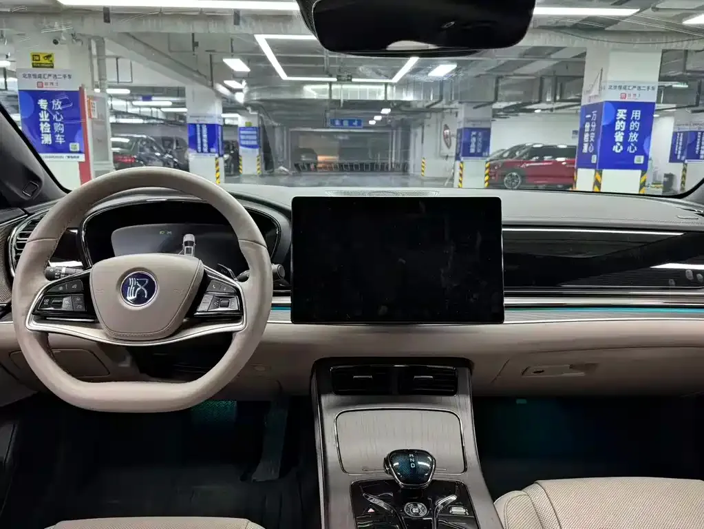 BYD Han 2025 из CN, фото 6
