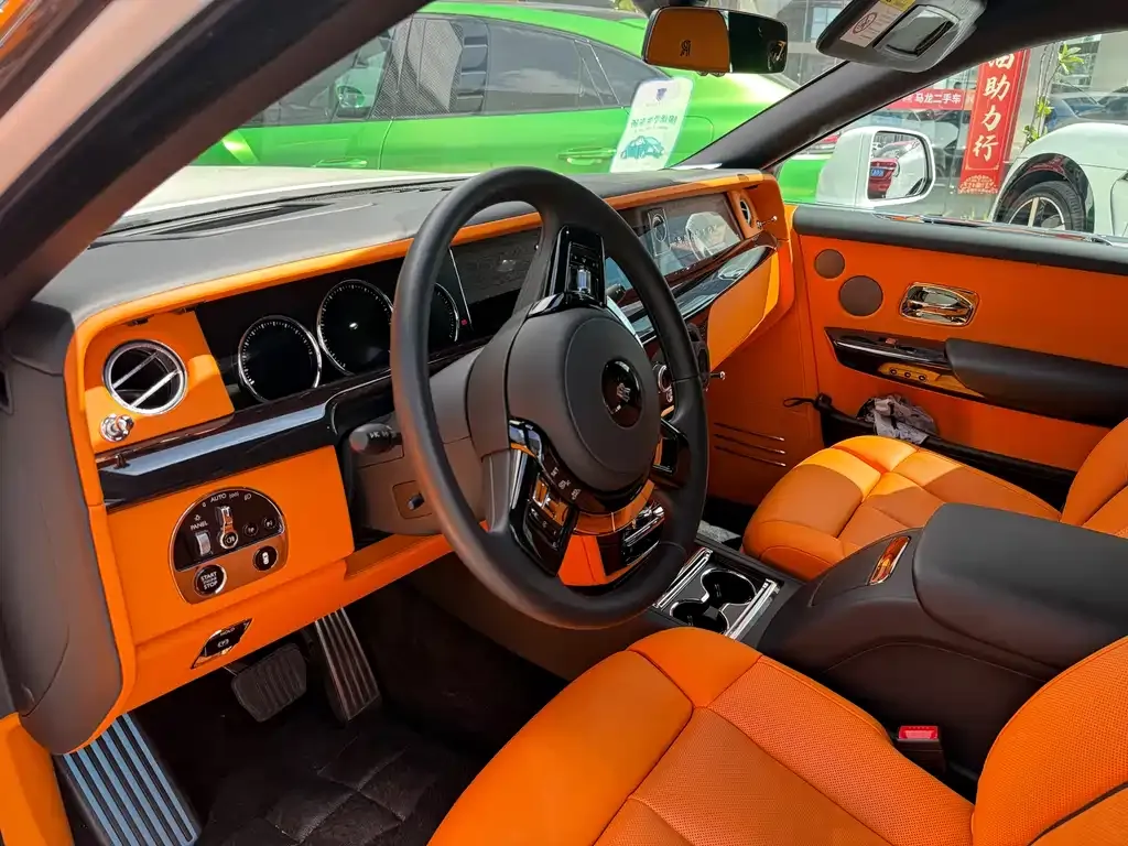 Rolls-Royce Phantom 2022 из CN, фото 9