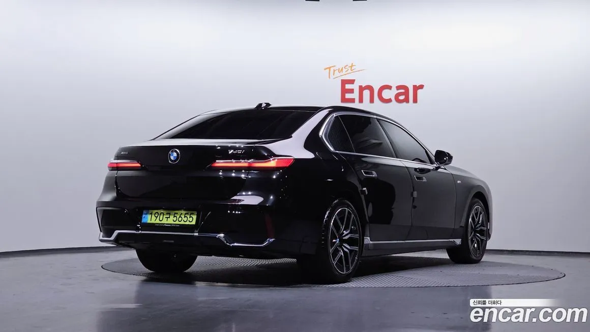 [object Object] 7-Series 2024 из KR, фото 2