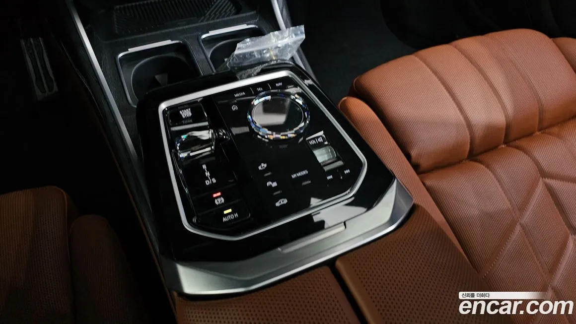 [object Object] 7-Series 2024 из KR, фото 9