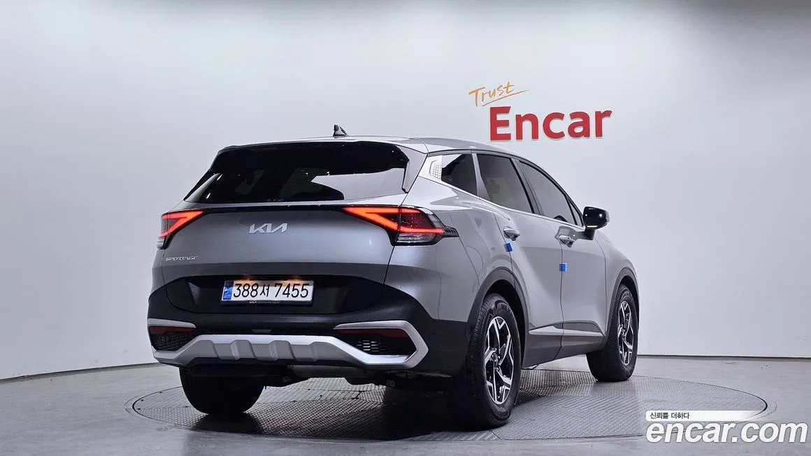 Kia Sportage — фото 7