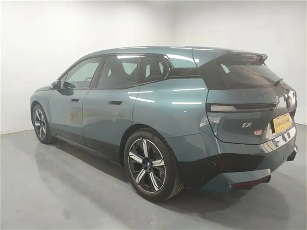 BMW iX 2023 из CN, фото 3