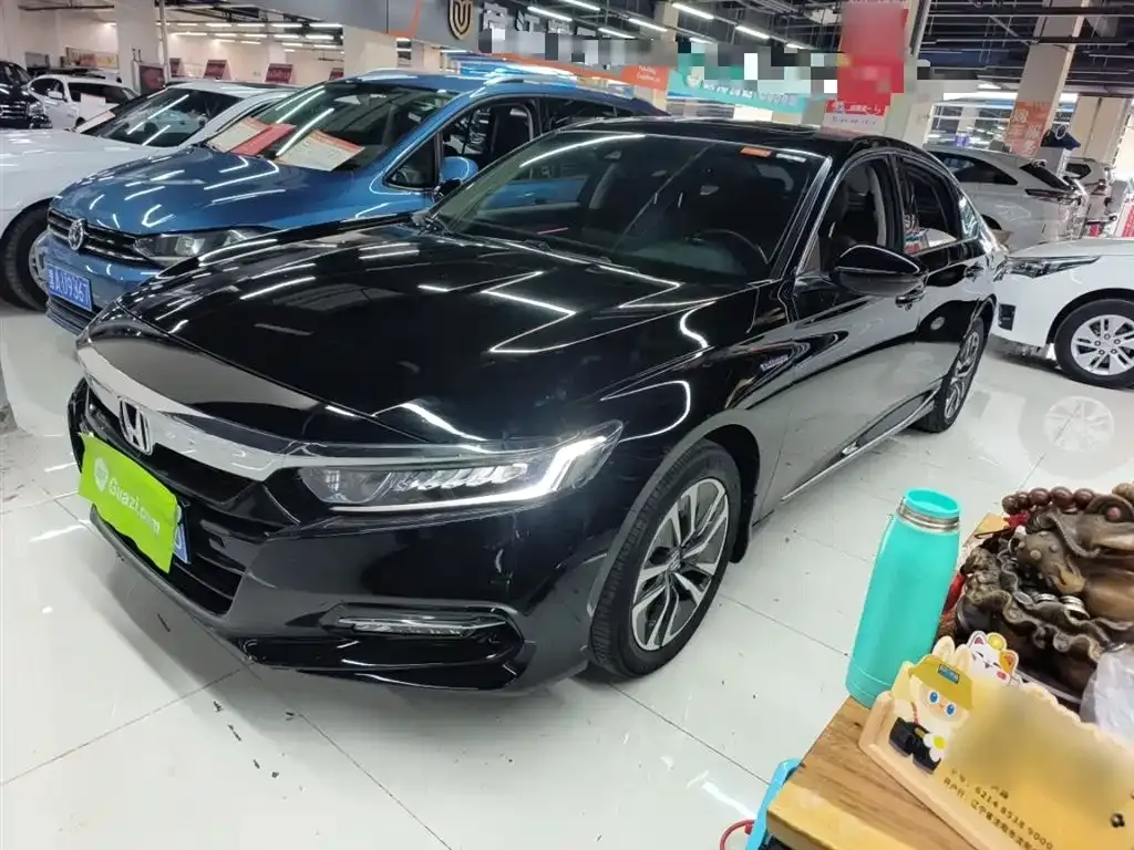 Honda Accord — фото 3