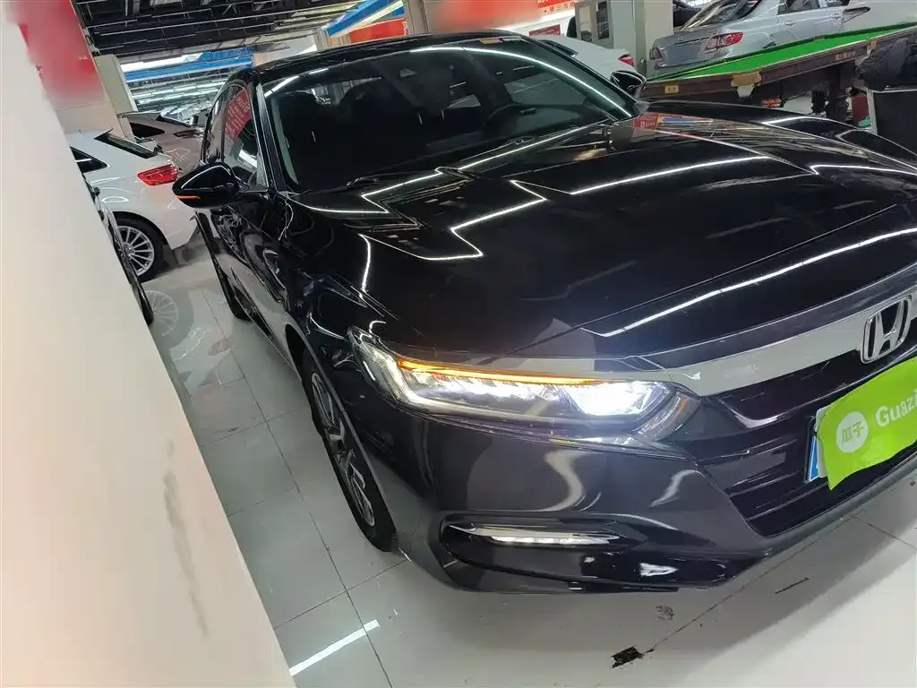 Honda Accord — фото 4