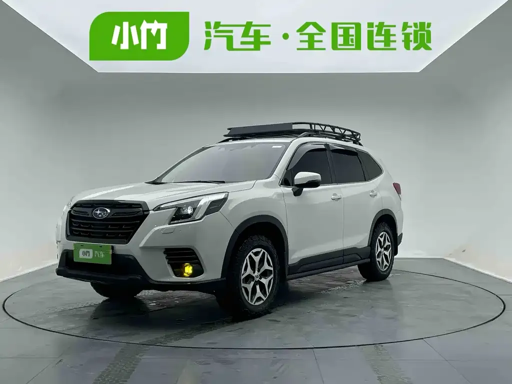 Subaru Forester — фото 1