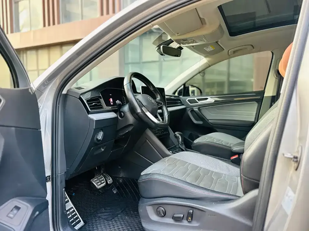 Volkswagen Tiguan X 2022 из CN, фото 4