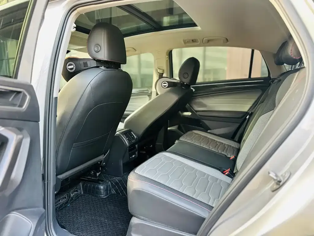 Volkswagen Tiguan X 2022 из CN, фото 6