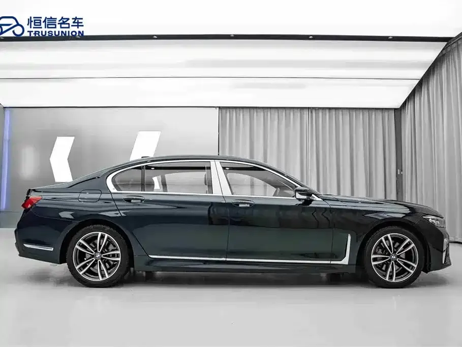 BMW 7 Series — фото 3