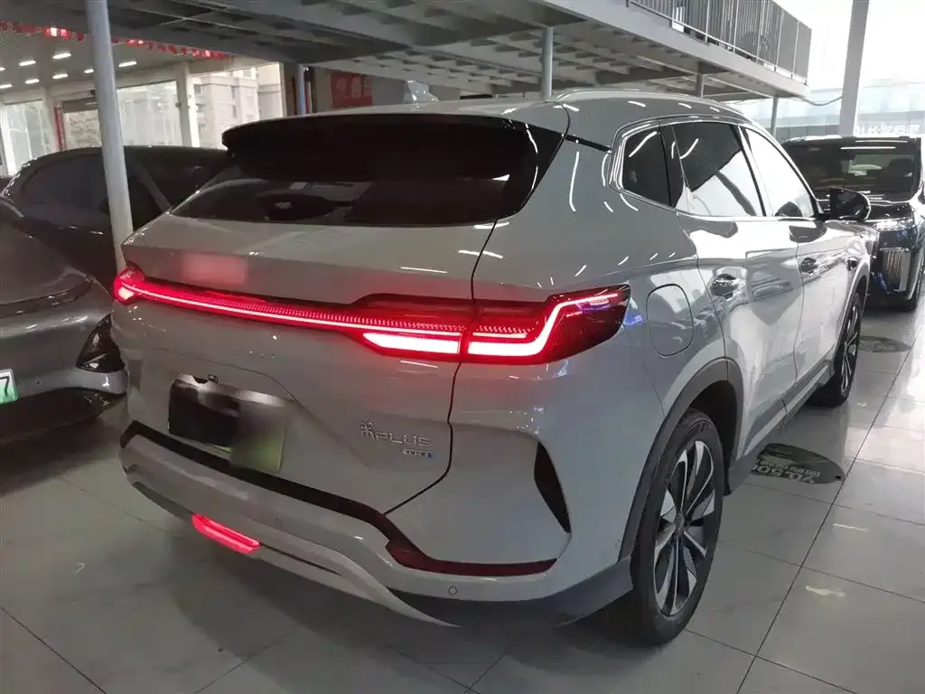 BYD PLUS New Energy — фото 10